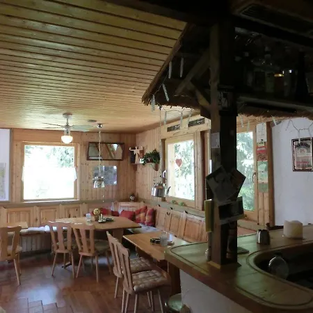 Beautiful With Covered Veranda * Friedrichroda